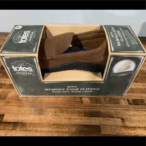 Totes Men’s Slippers